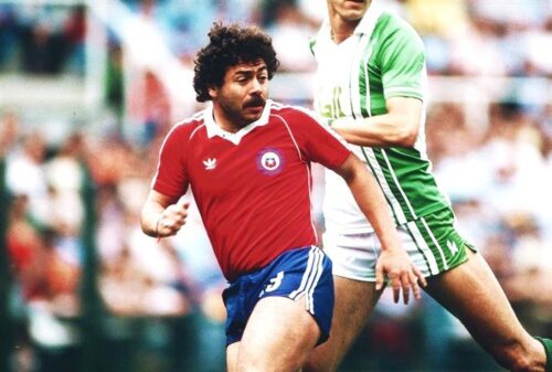 calle-de-santiago-llevara-el-nombre-de-famoso-futbolista-chileno