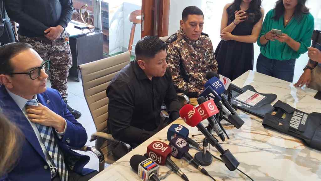 guias-penitenciarios-en-ecuador-denuncian-malas-condiciones-laborales