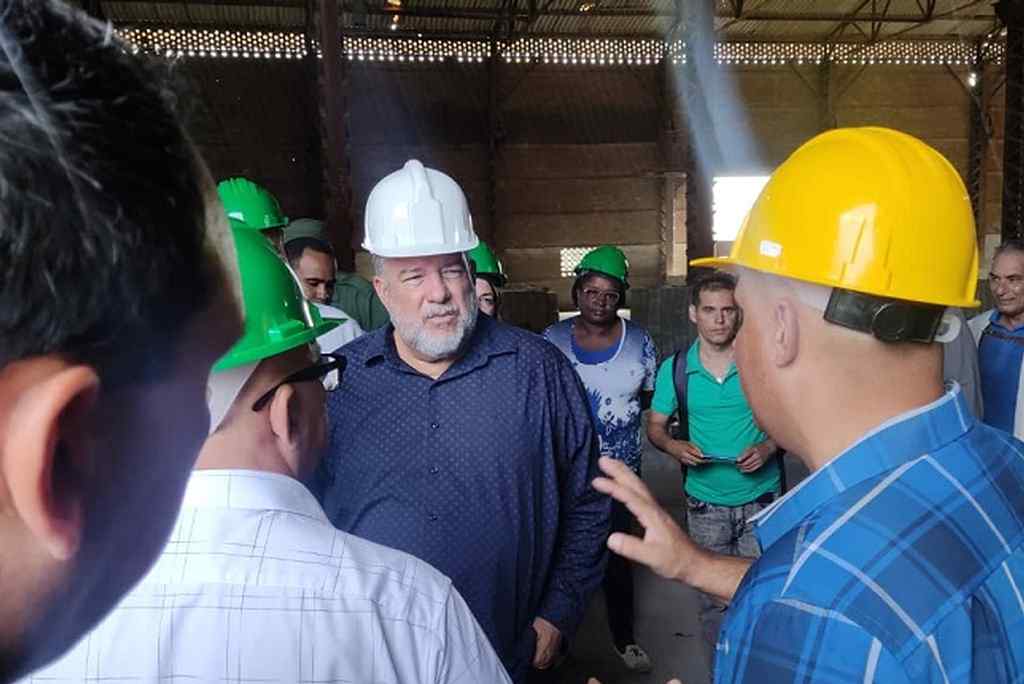 primer-ministro-de-cuba-felicita-a-espirituanos-por-el-26-de-julio