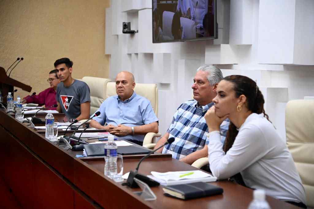 destaca-presidente-diaz-canel-rol-de-la-juventud-en-cuba