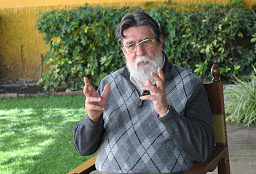 reconocido-antropologo-de-mexico-saluda-a-prensa-latina