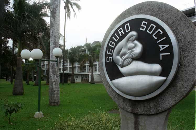 saturadas-emergencias-en-un-tercio-de-hospitales-ticos-del-seguro