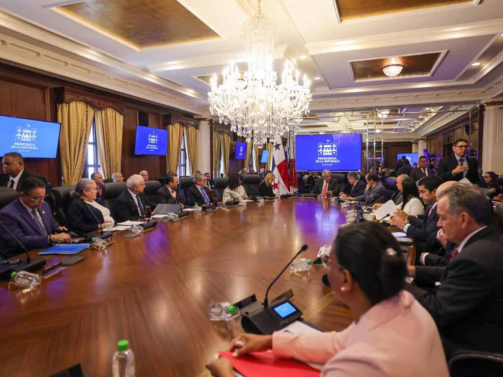 nuevo-gobierno-en-panama-prioriza-empleo-y-proyecto-ferroviario