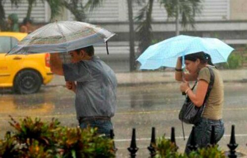 cuba-activa-planes-de-prevencion-de-riesgos-por-persistentes-lluvias