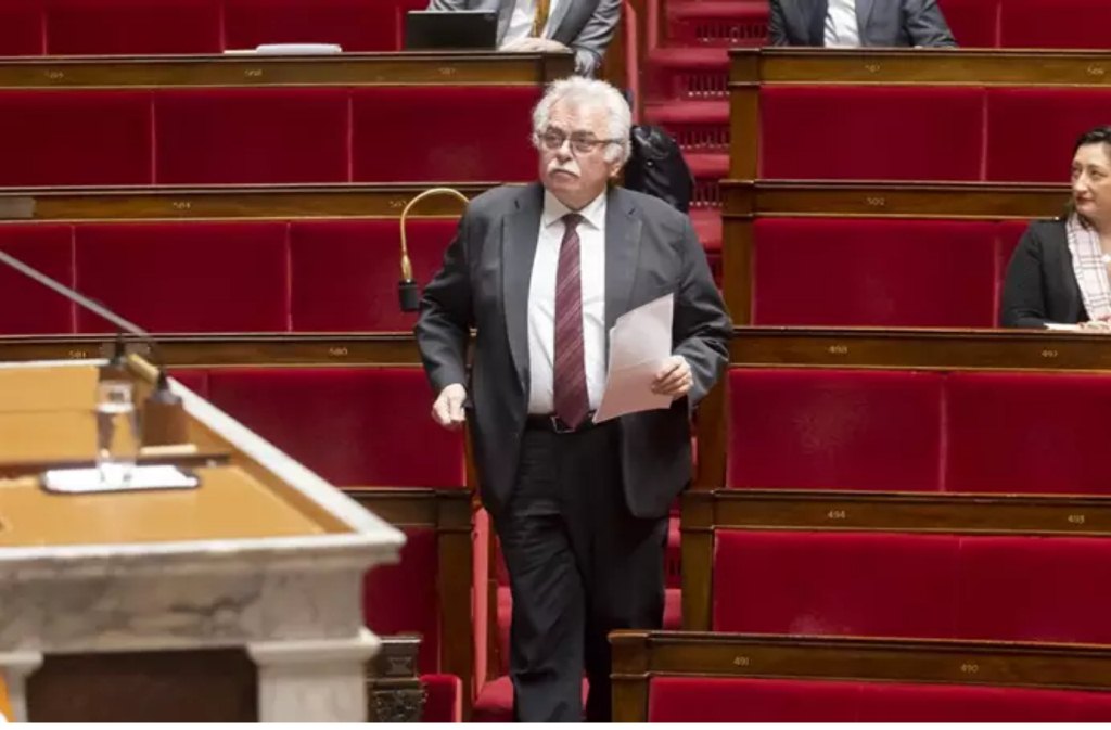 izquierda-francesa-elige-a-comunista-para-presidir-asamblea-nacional
