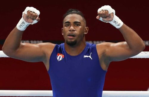 boxeador-cubano-arlen-lopez-impone-rango-en-paris