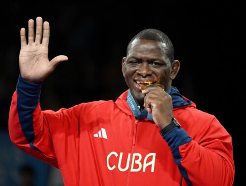 celebra-presidente-de-cuba-quinto-titulo-olimpico-de-mijain-lopez