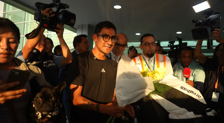 con-homenajes-ecuador-recibe-a-medallistas-olimpicos