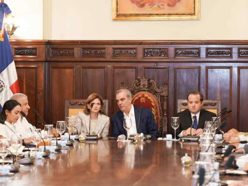 consejo-de-ministros-en-dominicana-trata-etica-de-funcionarios