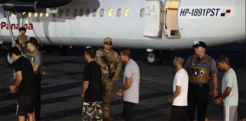 repatria-panama-a-29-migrantes-irregulares-colombianos