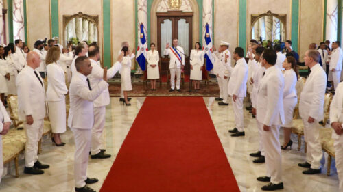 presidente-dominicano-juramenta-gabinete-para-su-segundo-mandato