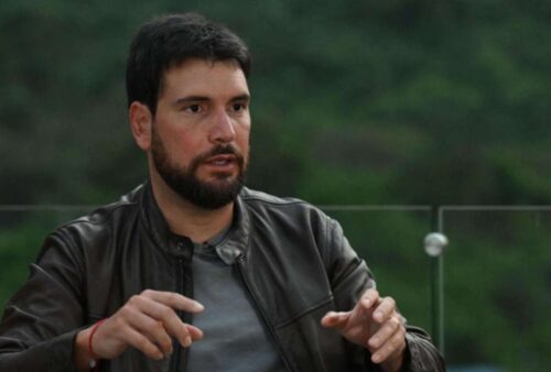 excandidato-topic-de-ecuador-aceptaria-unirse-a-equipo-de-gonzalez