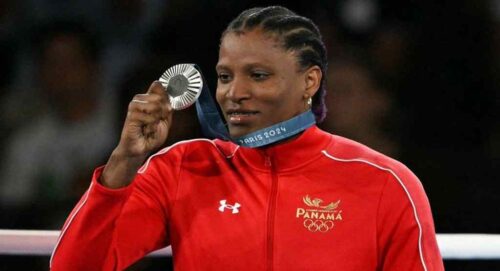 boxeadora-panamena-atheyran-bylon-se-quedo-con-plata-olimpica