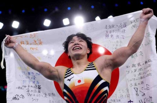 oro-para-japones-oka-en-barra-fija-olimpica-de-paris-2024