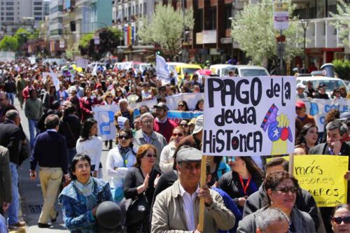 resaltan-paso-para-resolver-deuda-historica-a-profesores-de-chile