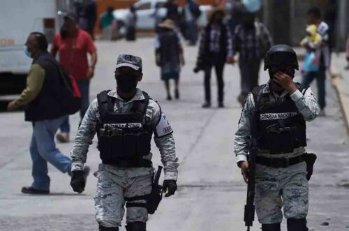 lopez-obrador-celebra-aprobacion-de-reforma-sobre-guardia-nacional