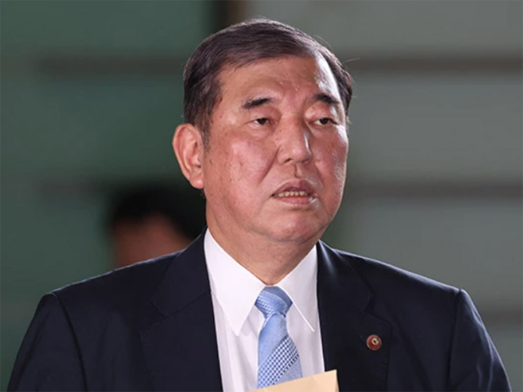 primer-ministro-de-japon-viajo-a-laos-para-asistir-a-cumbre