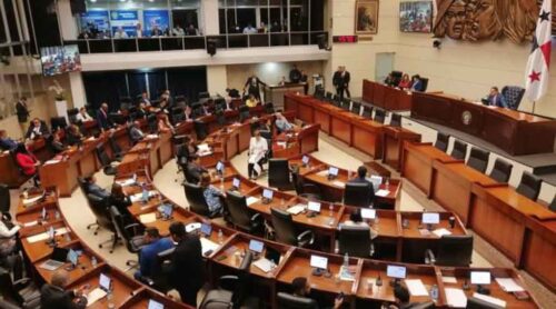 conformadas-15-comisiones-de-parlamento-panameno-dos-por-votacion