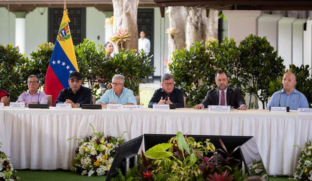gobierno-de-colombia-acepto-reunirse-con-eln