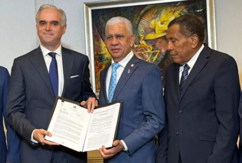 sectores-dominicanos-piden-en-vista-publica-retiro-de-reforma-fiscal