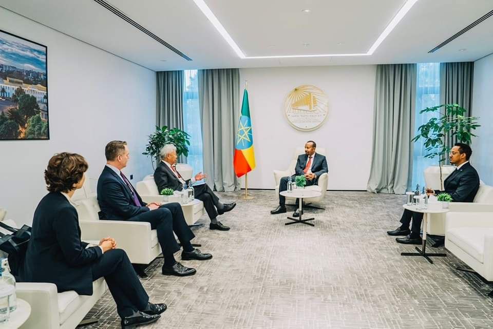 primer-ministro-etiope-recibio-a-presidente-de-banco-asiatico