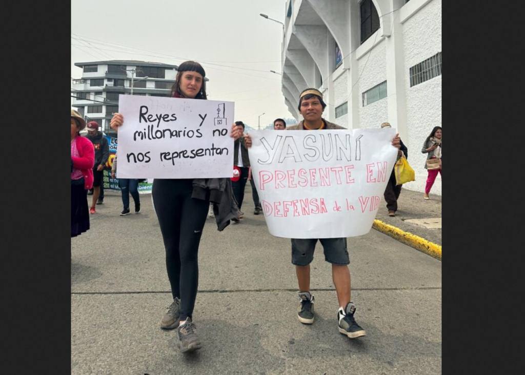 grupos-sociales-marchan-en-cuenca-en-rechazo-a-cumbre-iberoamericana