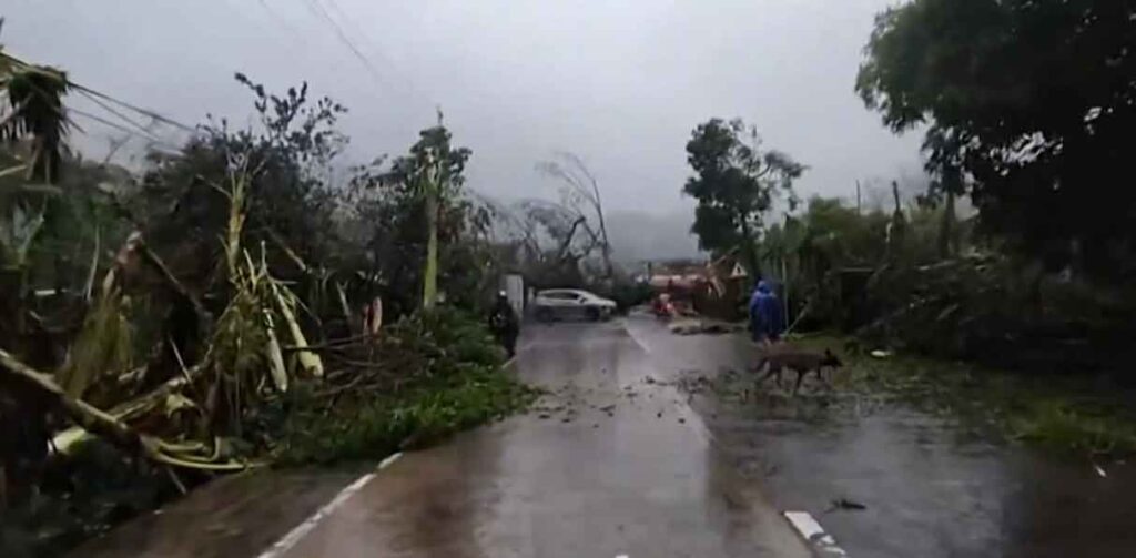 otro-tifon-asedia-filipinas-y-causa-siete-fallecidos