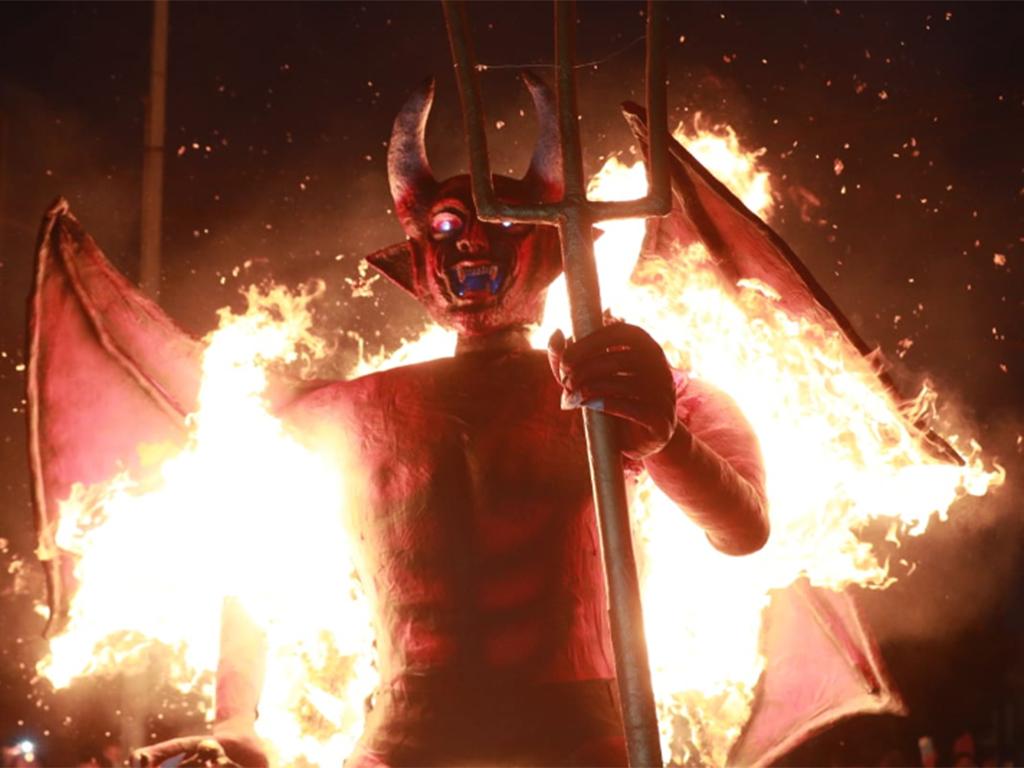 guatemala-celebrara-tradicional-y-ardiente-quema-del-diablo