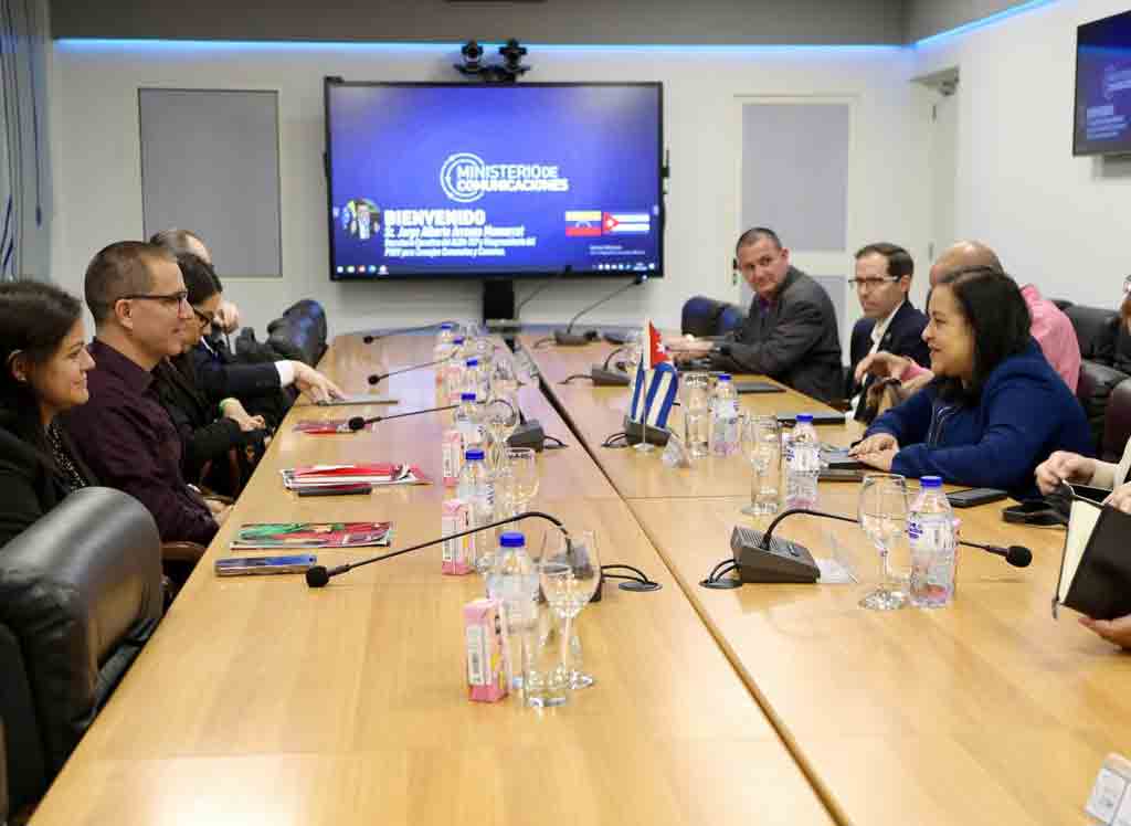 secretario-del-alba-considero-un-honor-dialogo-con-presidente-de-cuba