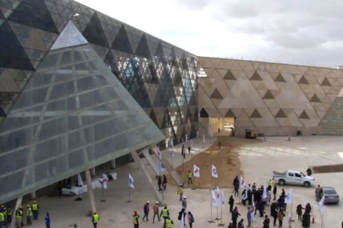 egipto-trabaja-en-la-inauguracion-del-gran-museo