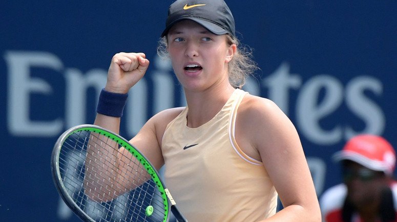 tenistas-favoritas-hacen-la-tarea-en-abierto-de-australia