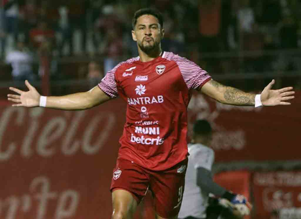 paraguayo-baez-encabeza-goleadores-del-futbol-mayor-de-guatemala