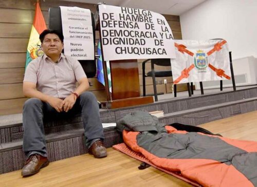 bolivia-atenta-a-ley-de-escanos-huelga-de-hambre-y-plazo-fatal