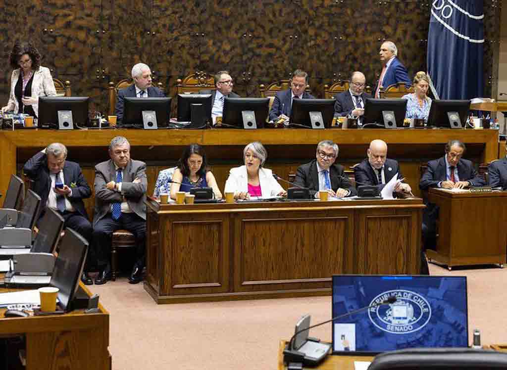 tras-larga-jornada-senado-chileno-aprueba-reforma-de-pensiones