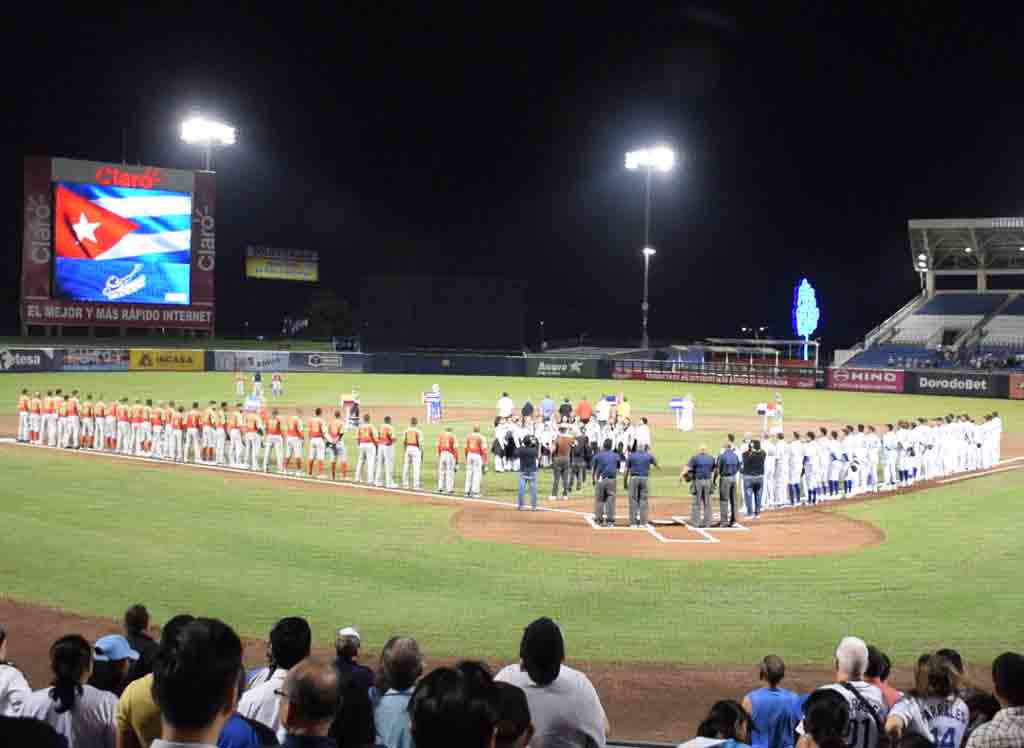 inauguran-en-nicaragua-primera-serie-de-beisbol-de-las-americas