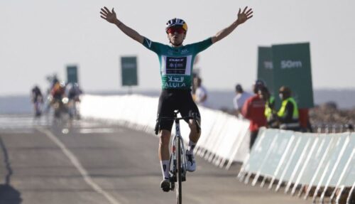 britanico-pidcock-encantado-de-correr-el-giro-de-italia-2025