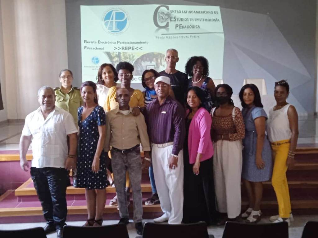 cuba-cuenta-con-revista-sobre-perfeccionamiento-educacional