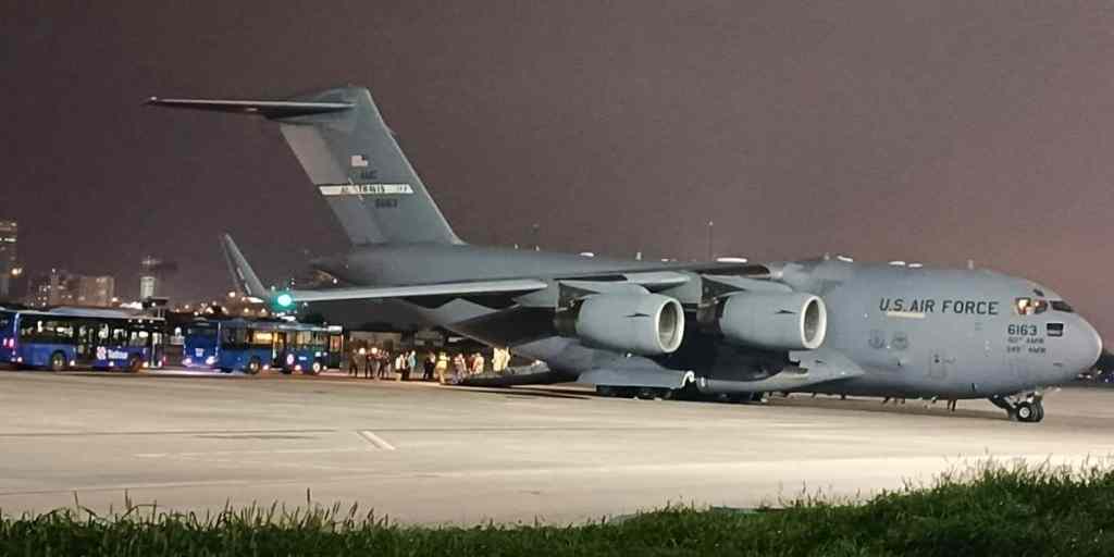 ecuatorianos-deportados-denuncian-tratamiento-como-criminales