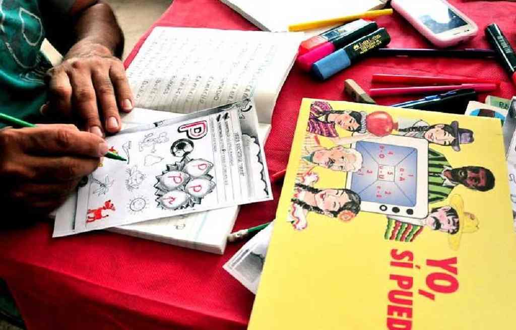 honduras-alfabetiza-a-mas-de-400-mil-personas-con-asesoria-cubana