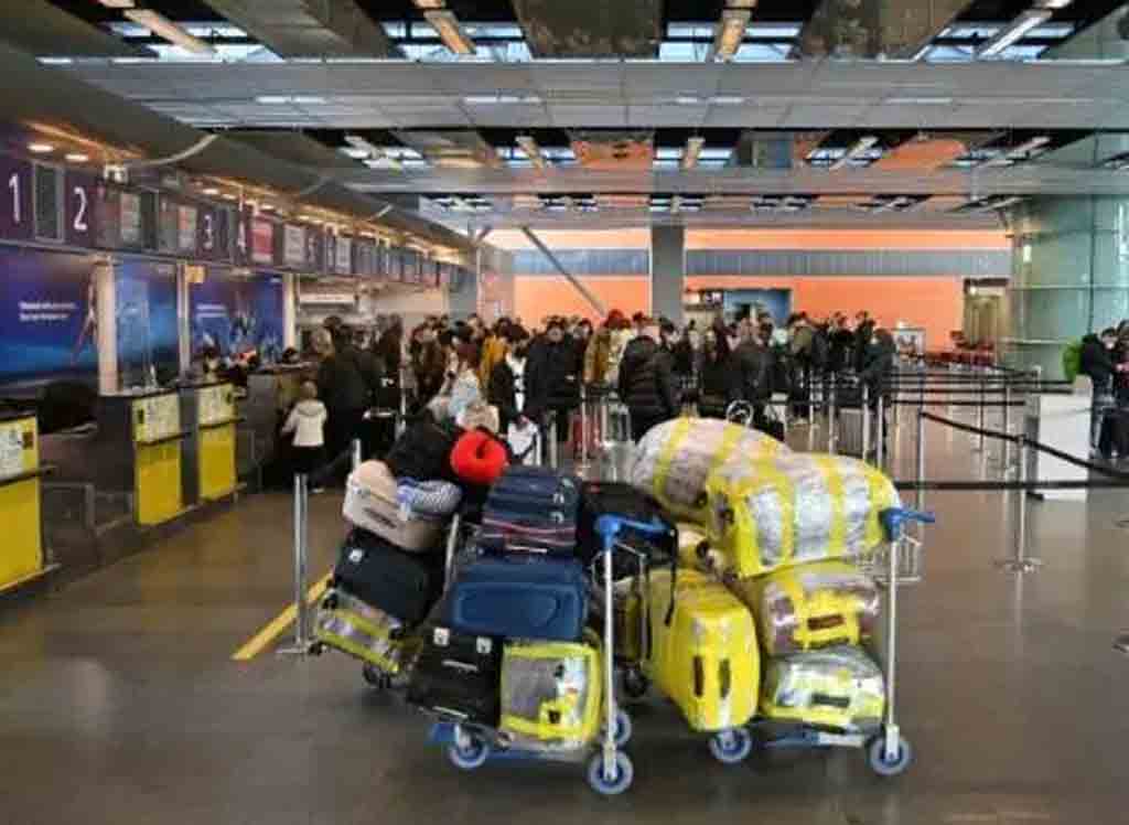 ucrania-prohibira-salida-para-periodistas-y-artistas