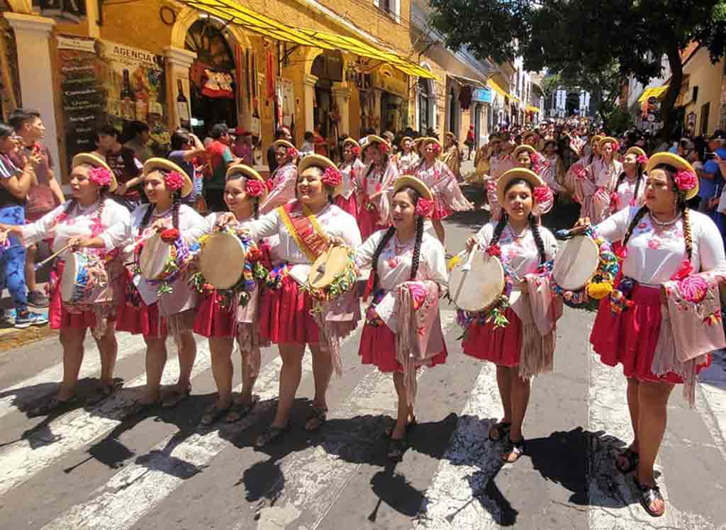 bolivia-celebra-fiesta-patrimonial-de-jueves-de-comadres
