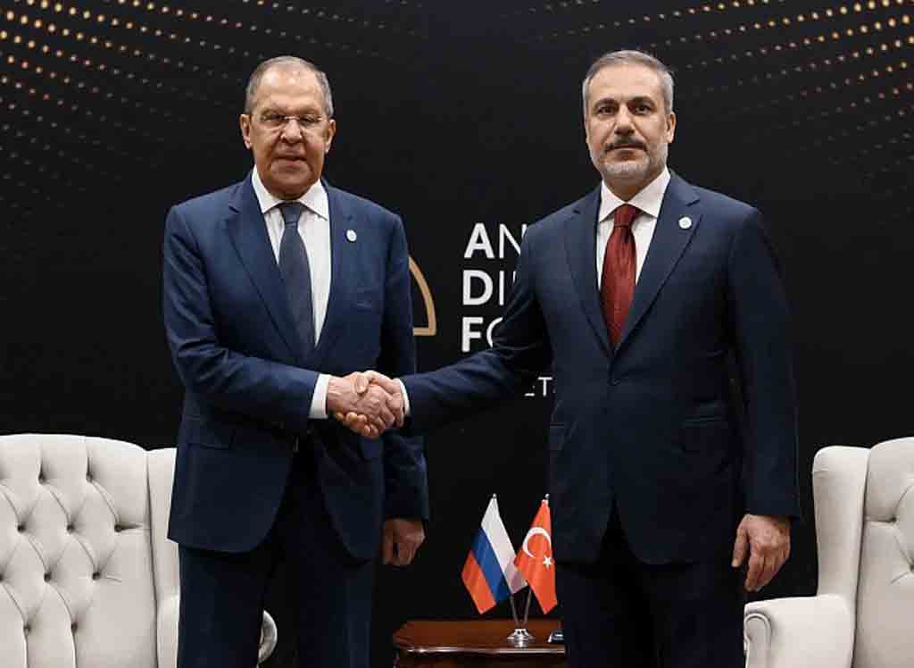 espera-canciller-turco-mantener-conversaciones-con-homologo-ruso