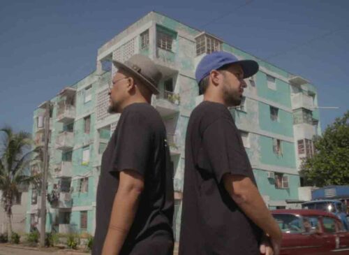 delirio-del-capital-un-disparo-en-la-batalla-cultural