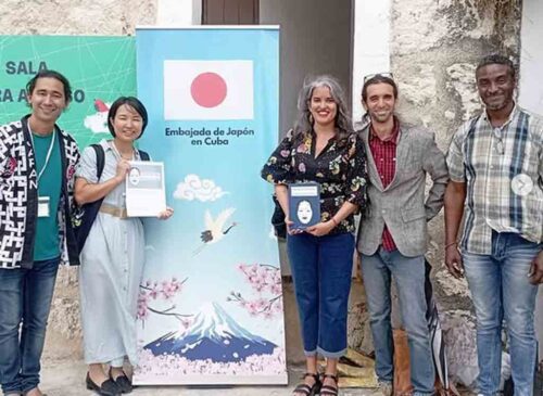 bendicion-de-ano-nuevo-con-japon-en-feria-cubana-del-libro