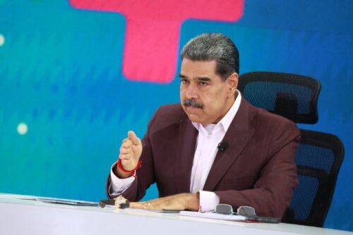 venezuela-maduro-y-comisiones-debaten-sobre-reforma-constitucional