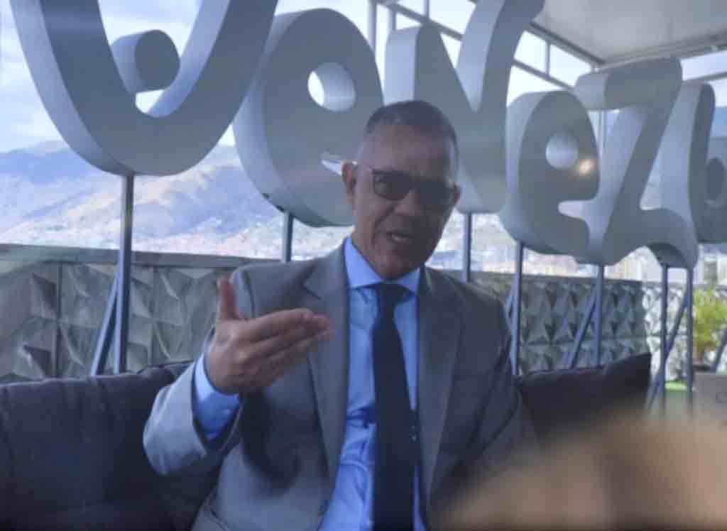 venezuela-en-feria-del-libro-de-la-habana-con-libro-maja-mia