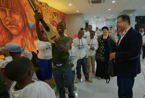 destacan-en-bolivia-encuentro-de-presidente-con-influyentes-africanos