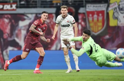 leipzig-mantuvo-puesto-de-champions-en-futbol-aleman