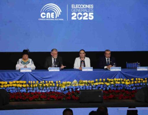 cne-de-ecuador-proyecta-votacion-superior-al-80-por-ciento