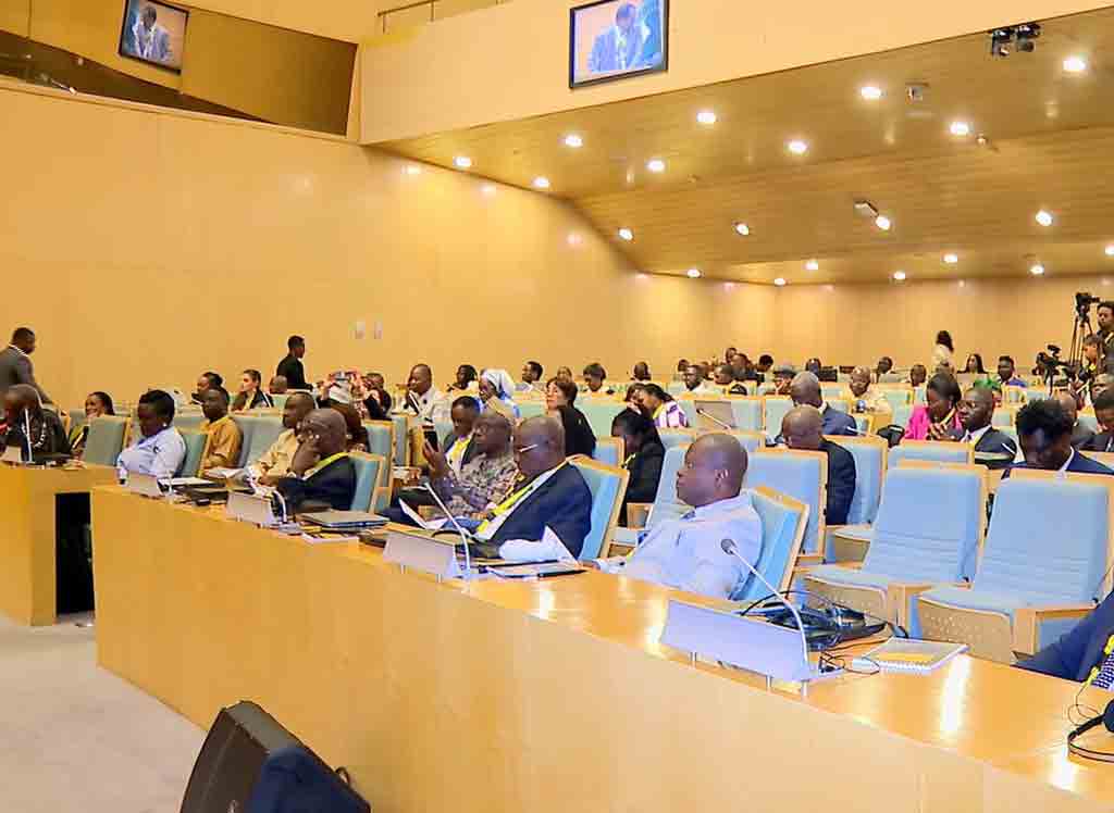 recursos-minerales-y-transicion-a-energia-verde-centran-foro-africano